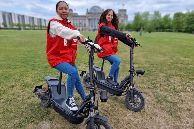 3-H E-scooter Sightseeing Tours in Berlin - Gendarmenmarkt and the Imperial Berlin Palace Area: Classic Squares You’ll Actually Reach