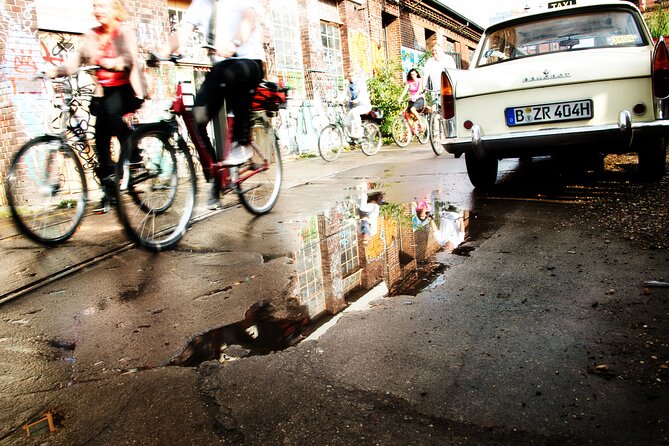 3-Hour Private Berlin Bike Tour: Vibes of Berlin - Why the Spree corridor gives you Berlin fast