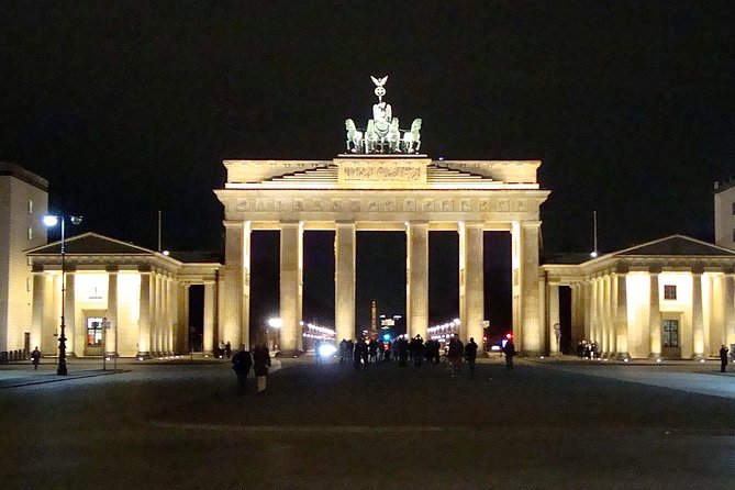 4 hours tour "The Best of Berlin" - Gendarmenmarkt and its cathedral contrast: where Berlin looks almost classical