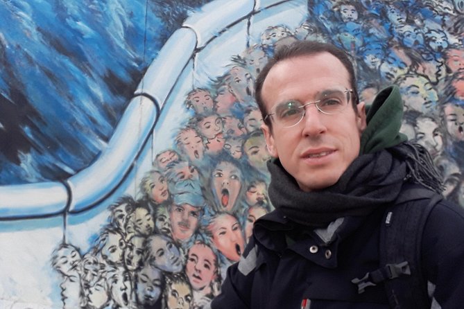 Alternative Berlin Private Tour with Jacob - Graffiti and Squats - Potsdamer Platz: the culture and cinema/business angle