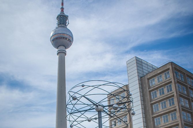 An Introduction to Berlin Private Walking Tour - Brandenburg Gate: one monument, many eras