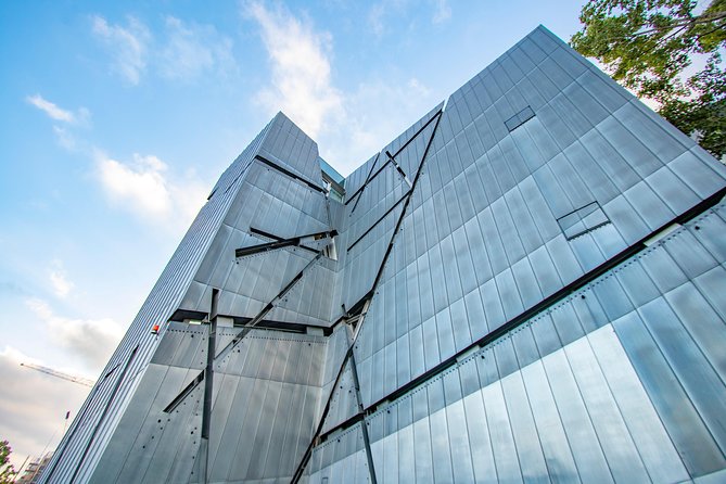 Architectural Berlin: Private Tour with a Local Expert - How a 2-hour private architecture loop works