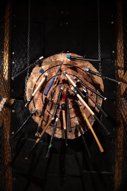 AXE THROWING EXPERIENCE IN BERLIN - Your 1-Hour Axe-Throwing Game in the Middle of Berlin
