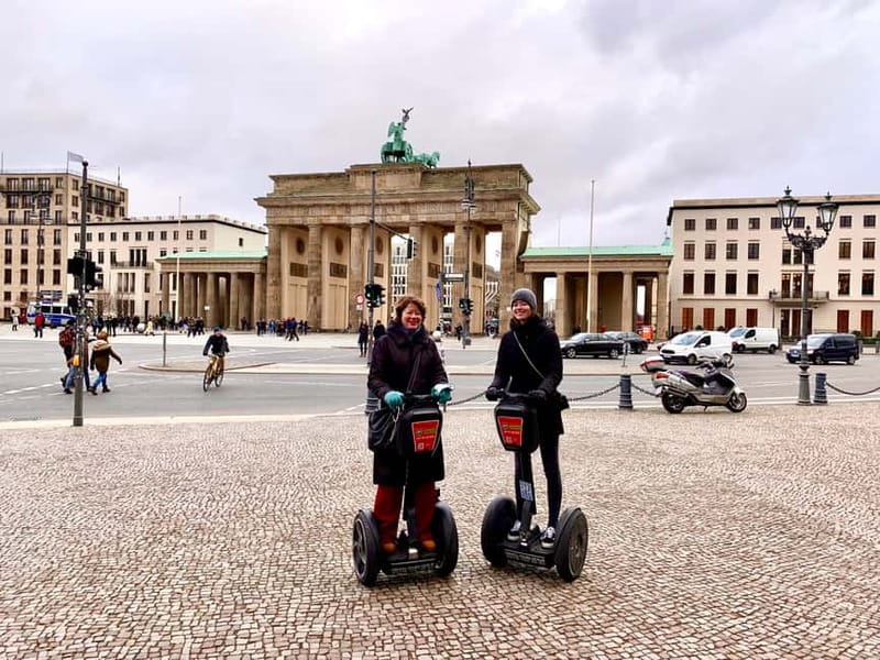 Berlin: 2-Hour Premium Segway Tour - Checkpoint Charlie to Potsdamer Platz: Cold War to modern street life