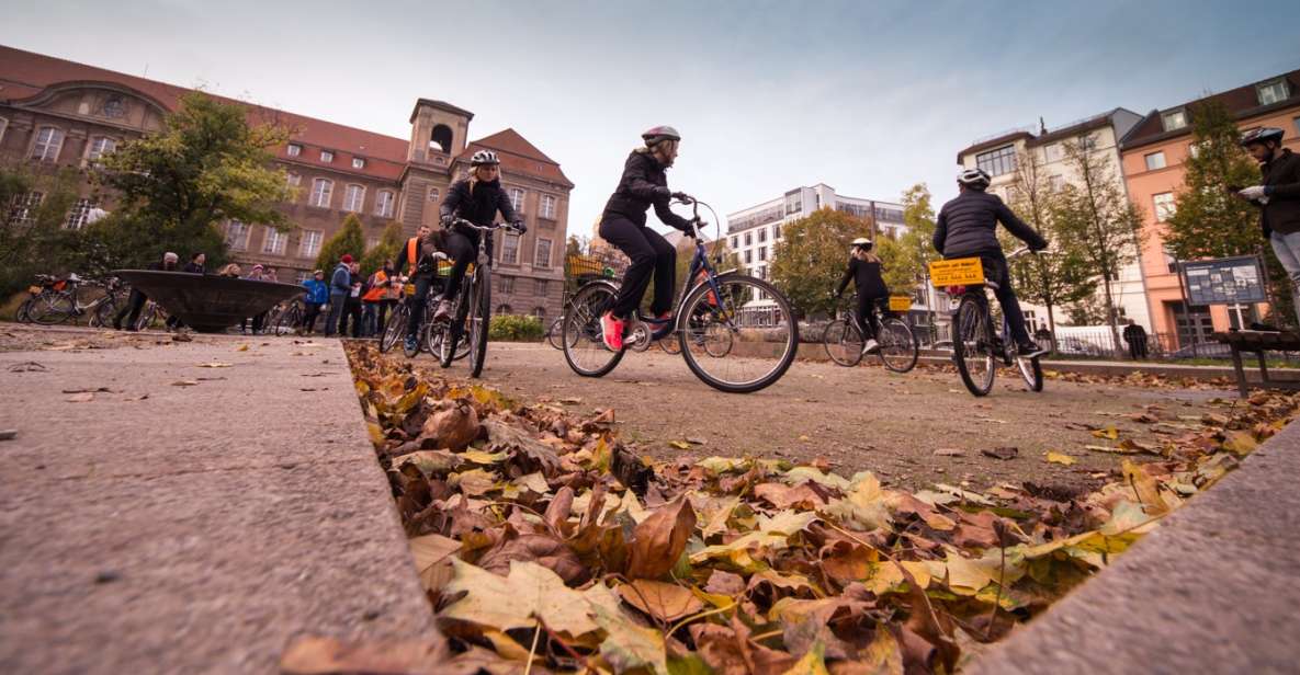 Berlin: 48-Hour or 72-Hour Bike Rental - Getting help on the fly: Phone support and easy troubleshooting