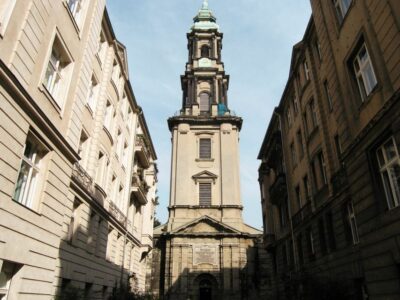 Berlin: Backyards of Berlin 2-Hour Tour - Price, Timing, and How to Think About Value