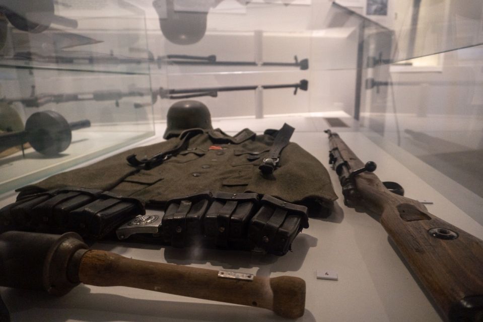 Berlin: Battle for Seelow Heights WW2 tour -Clash of Titans - Reitwein, Dolgelin, and Jahnsfelde: short visits with heavy meaning