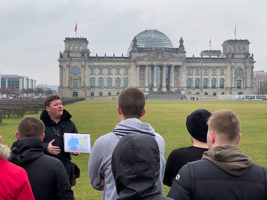 Berlin Battlefield Tour - Operation Berlin 1945 - Platz der Republik and the Assault Orientation Around Königplatz