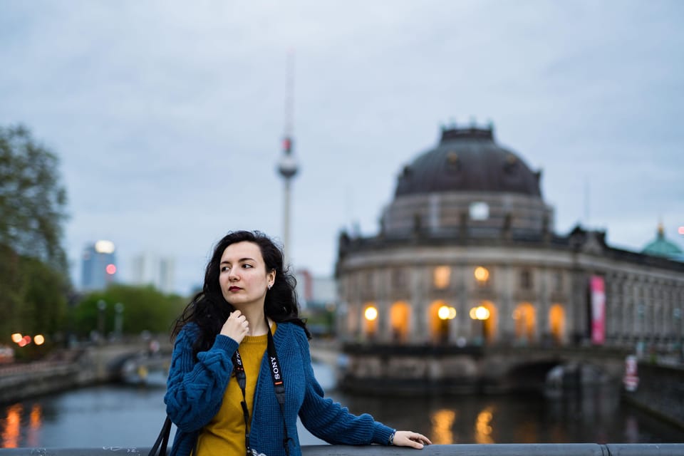 Berlin by Night: Private Photoshoot at Illuminated Cityscape - Key things I’d book this for