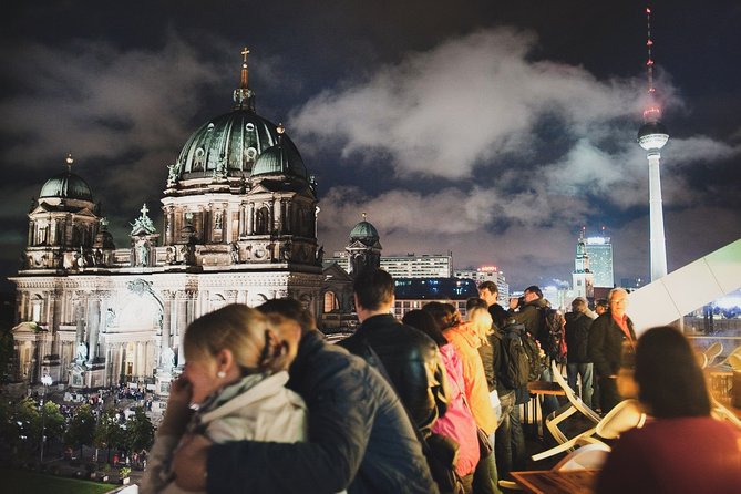 Berlin by Night Private Tour - All Must-See Sites Magically Lit Up at Night - Your lit-up itinerary from Alexanderplatz to the Reichstag