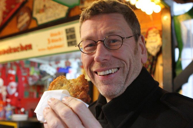 Berlin Christmas Markets with Culinary Tour - Meeting point and how the route affects your plans