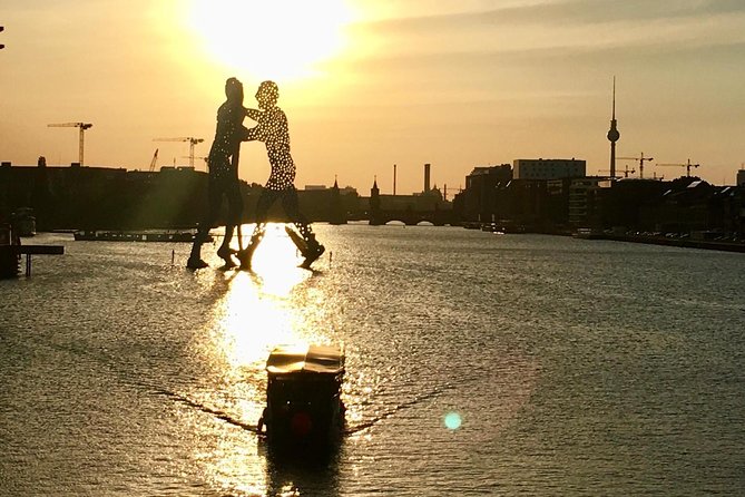 Berlin City Center: The Most Famous Sites (private 3 hours Walking tour) - Entering Berlin’s Best-Known Axis in Just 3 Hours