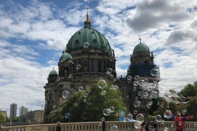 Berlin City Center: The Most Famous Sites (private 3 hours Walking tour) - How the Route Works: Quick Stops, Strong Context