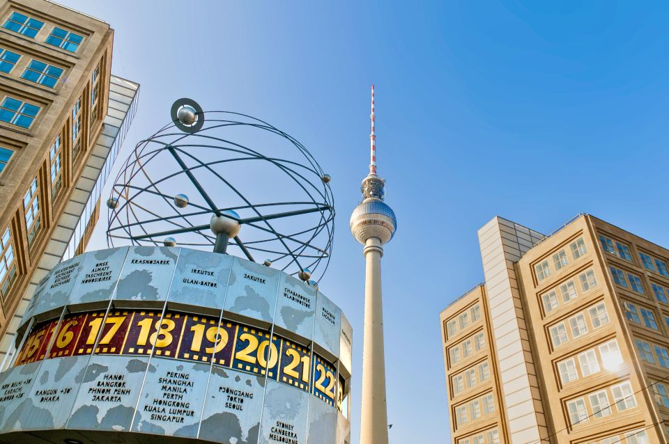 Berlin: City Center Walking Tour - Red Town Hall to the TV Tower: big landmarks, clear context