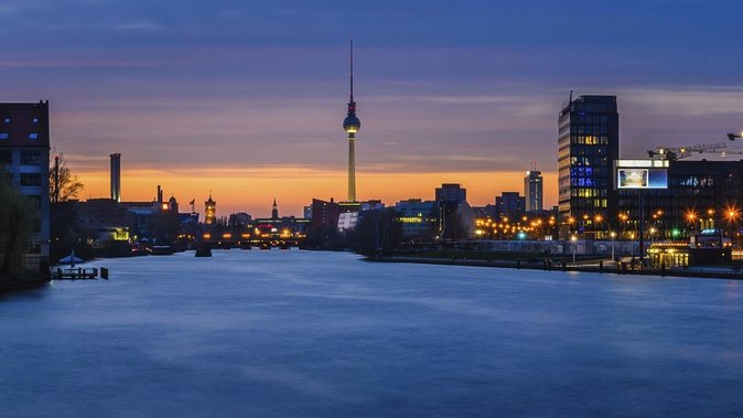 Berlin Craft Beer & Cultural Tour With Snack - Key things to know before you go