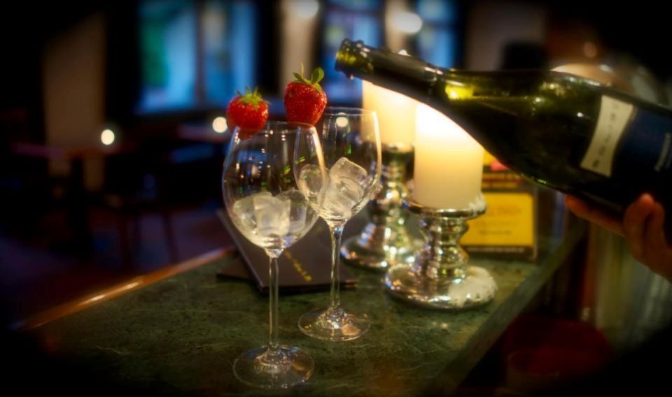 Berlin: Dinner in the Dark - Key things to know before you book