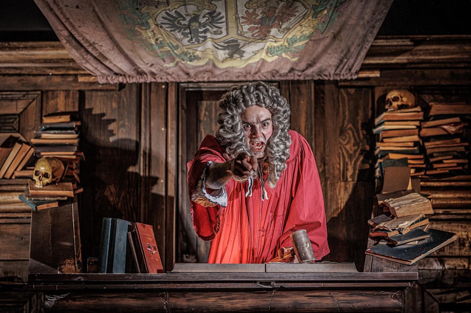 Berlin Dungeon: Happy Hour Ticket - Price and value: what $22 buys for a 1-hour, fully staged show