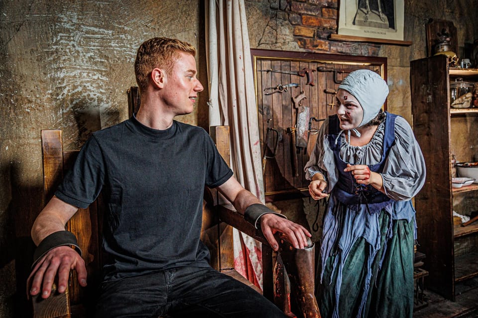 Berlin Dungeon: Happy Hour Ticket - Practical ground rules: what to do (and what to avoid) inside