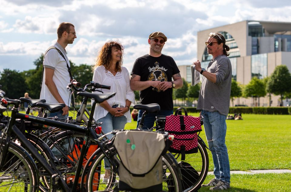 Berlin: E-Bike Tour of the Berlin Wall and Mitte Highlights - Key points worth knowing