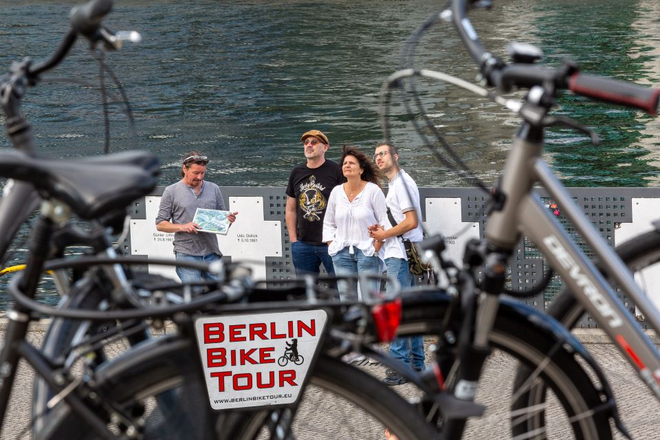 Berlin: E-Bike Tour of the Berlin Wall and Mitte Highlights - Bernauer Strasse, the Wall Memorial, and the Chapel of Reconciliation