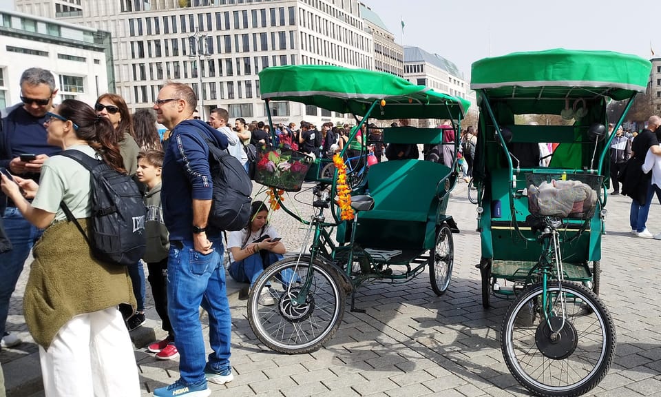 Berlin (E)Bike Tour Historical Highlights in Small groups - Stops 2–3: Museum Island and the “walkable between monuments” rhythm