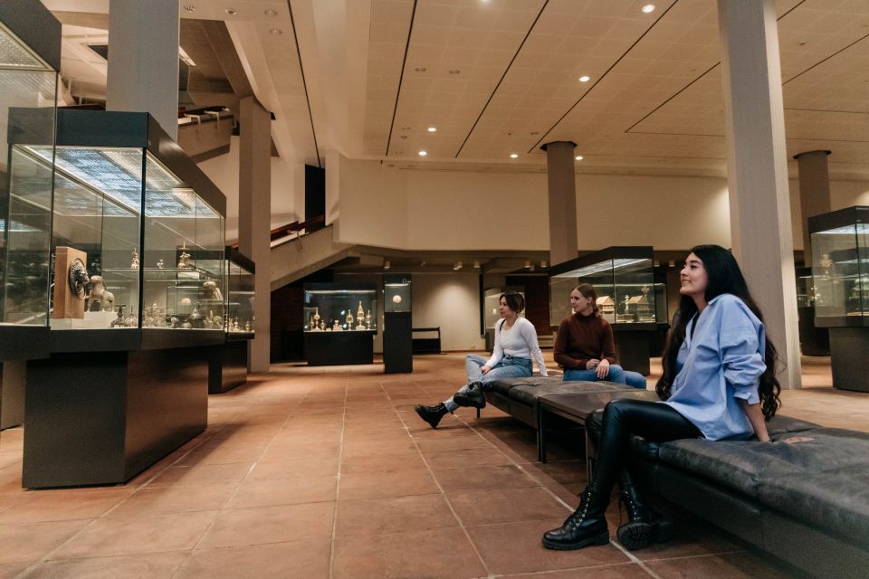 Berlin: Entry Ticket To The Kunstgewerbemuseum - Where to meet and how to make it easy