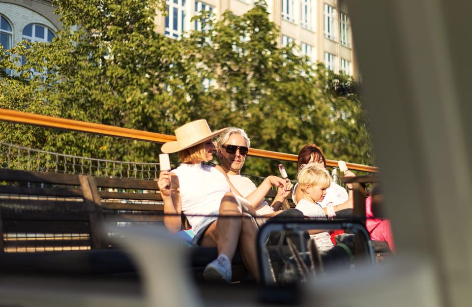 Berlin: Evening Boat Cruise – Romance & Moonlight - Who this cruise is best for