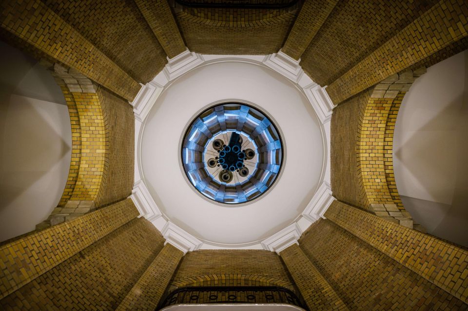 Berlin: Französischer Dom 360° Panorama & Crémant to go - The carillon every full hour: sound as part of the sightseeing