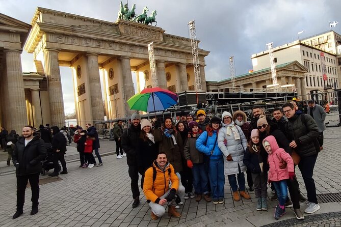 BERLIN FULL in 3.5h (Guide + Headphones) - Meeting at Azem Bistro and ending by Pariser Platz