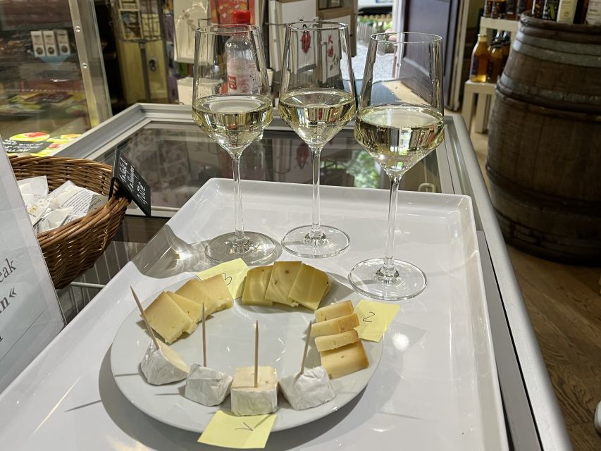 Berlin: Gourmet Food & Cultural Walking Tour - The Walking Part: Small Turns, Big Context