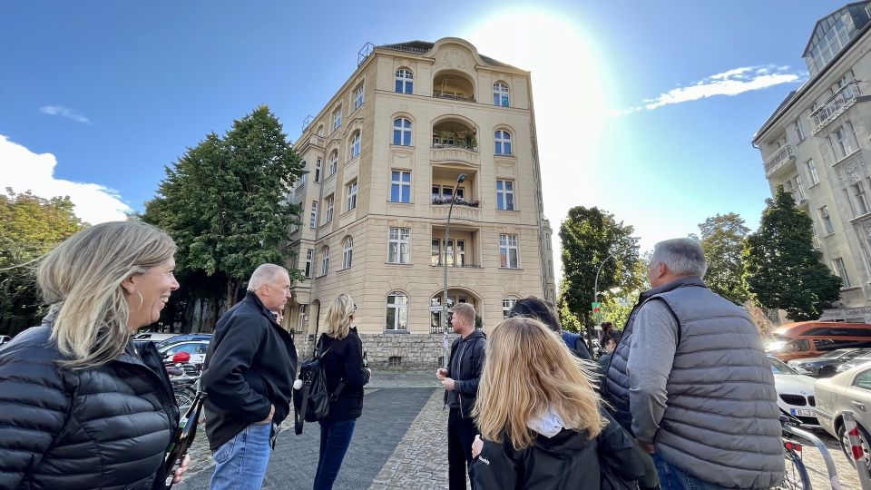 Berlin: Gourmet Food & Cultural Walking Tour - Not Your Ordinary Berlin Food Tour: Why That’s a Good Thing