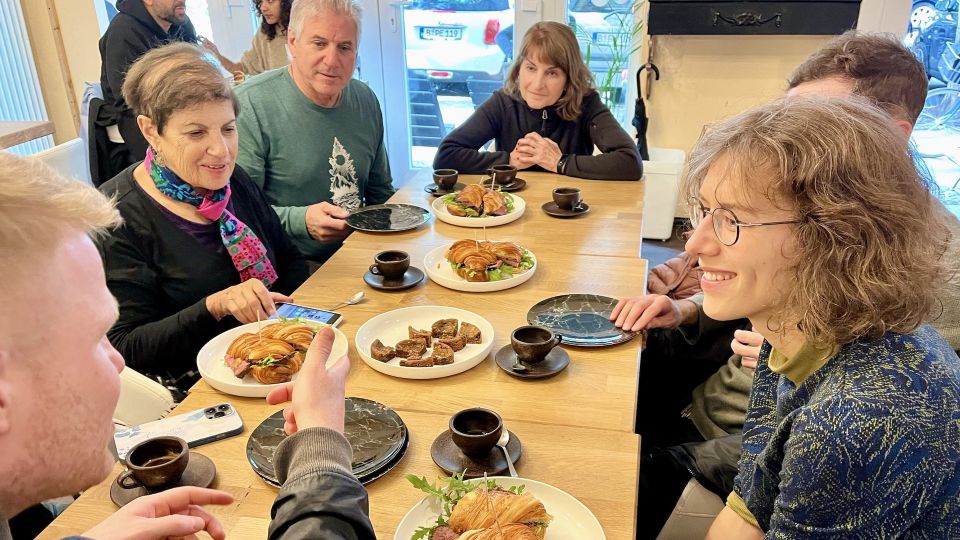Berlin: Gourmet Food & Cultural Walking Tour - What You’re Really Buying: 3 Hours, 7–8 Tastings, and Drinks