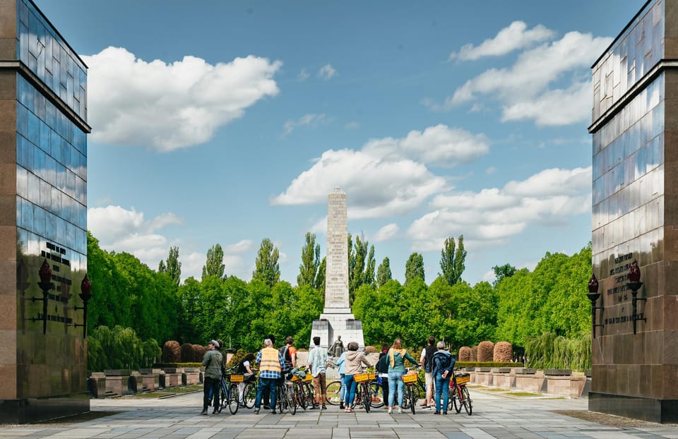 Berlin: Green City Guided Bike Tour - Why this green-bike tour makes sense in Berlin