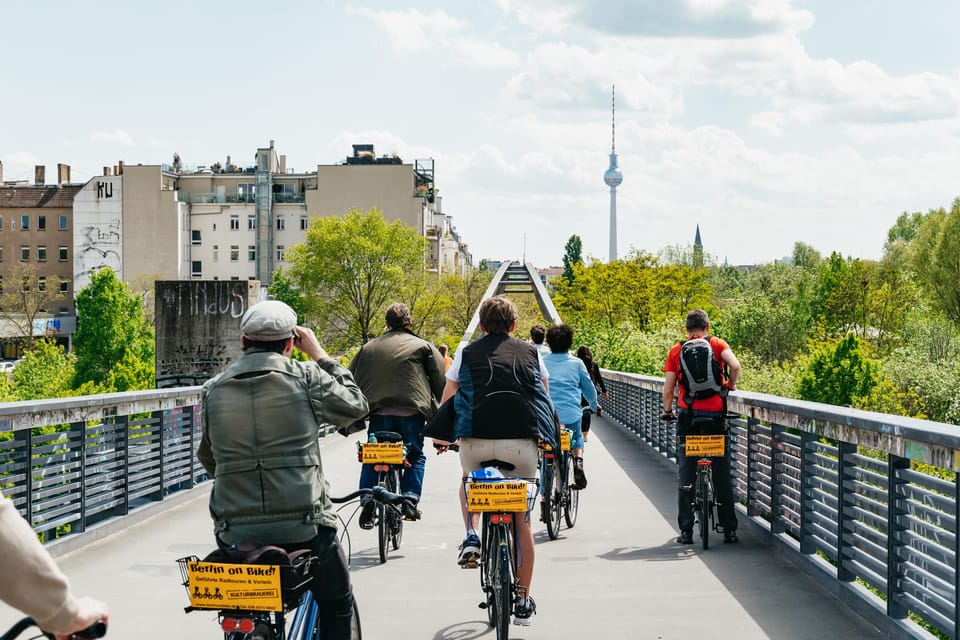 Berlin: Green City Guided Bike Tour - Pedaling the Panke River: the city’s nature corridor