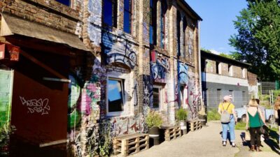 Berlin: Guided Craft Beer & Cultural Tour With Snacks - Why Friedrichshain Matters for Berlin Beer