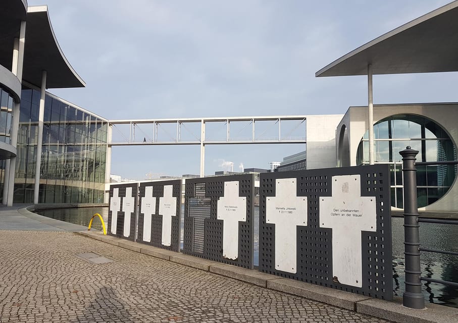 Berlin: Guided Walking Tour around the Reichstag - Why the Reichstag area feels like the real heart of Berlin