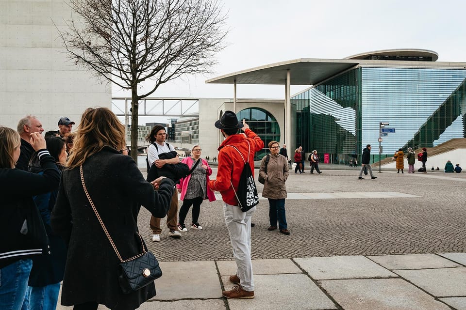 Berlin: Guided Walking Tour around the Reichstag - Quick logistics: the meeting corner, the 2-hour flow, and what to wear