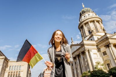 Berlin Highlights Self guided scavenger hunt and Walking Tour - How the phone riddles actually guide your walk