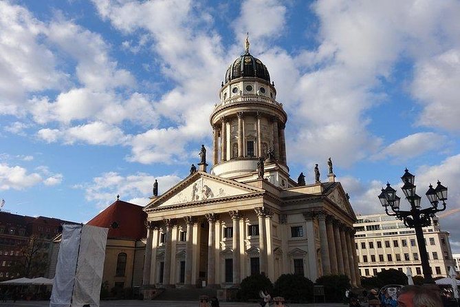 Berlin in one day – day tour with an expert guide - Brandenburg Gate and the Battle of Berlin thread