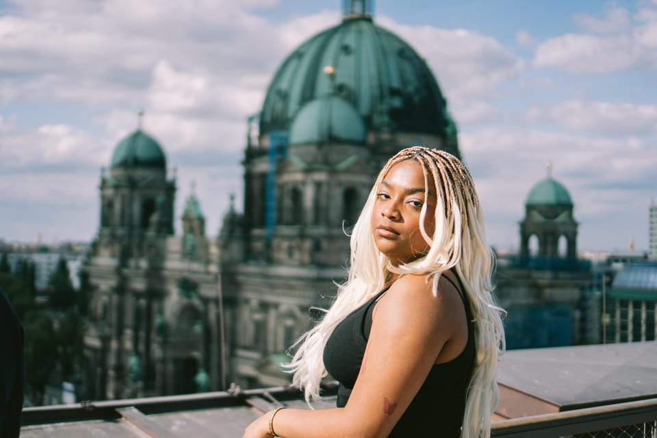 Berlin: Instagram Tour of the most visited spots - Subway/Metro Transfer: How to Keep the Timing Smooth