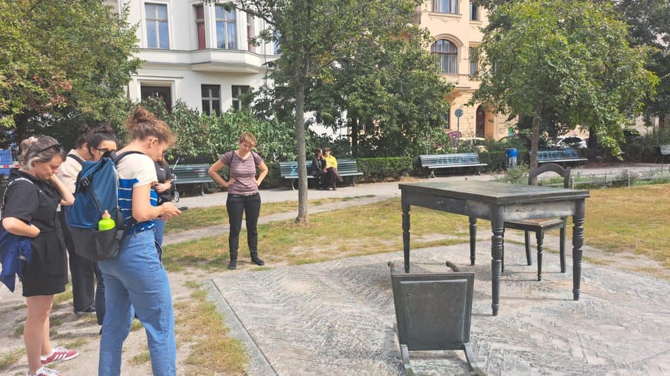 Berlin: Jewish Walking Tour including World War II - Otto Weidt Workshop for the Blind: courage with names and jobs