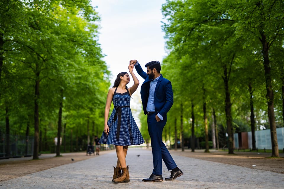 Berlin Love Story: Surprise Proposal Photography Session - Price and value: $175 for up to 2, plus real photo deliverables