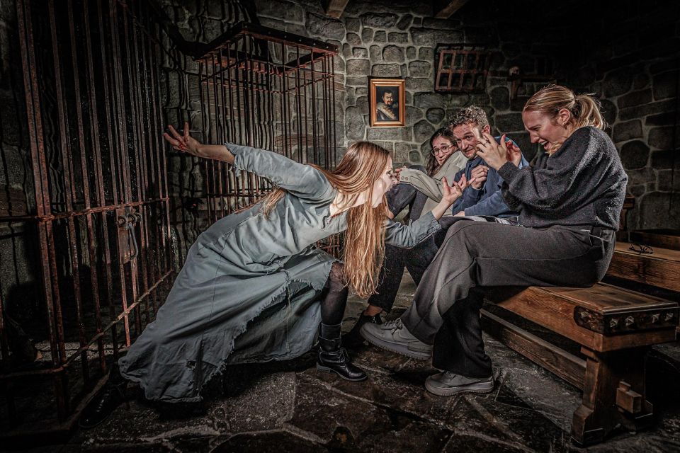 Berlin: Madame Tussauds Museum & Berlin Dungeon Combo Ticket - The Indoor Free-Fall Moment: Exitus