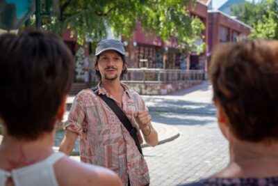 Berlin: Mitte Culinary Food Tour - Meeting point and first steps: where the tour actually starts
