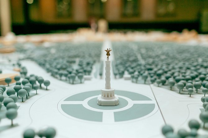 Berlin Museum Island & City PRIVATE TOUR with Dom Ticket Included - Private pacing on Berlin’s UNESCO Museum Island