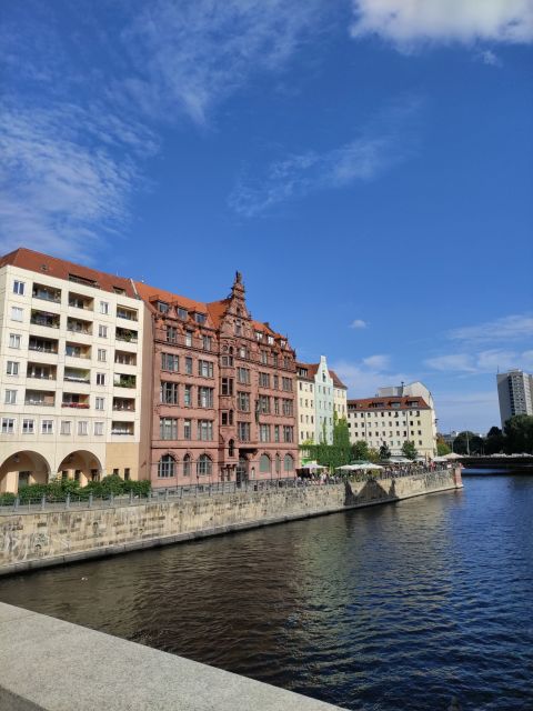 Berlin: Museum Island Guided Walking Tour - Humboldt Forum finish and what to do next outside the tour