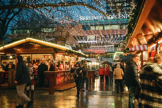 Berlin Night Tours By Locals: Private & Personalized, See the City Unscripted - Starting at Starbucks Pariser Platz: easy meeting, central mindset
