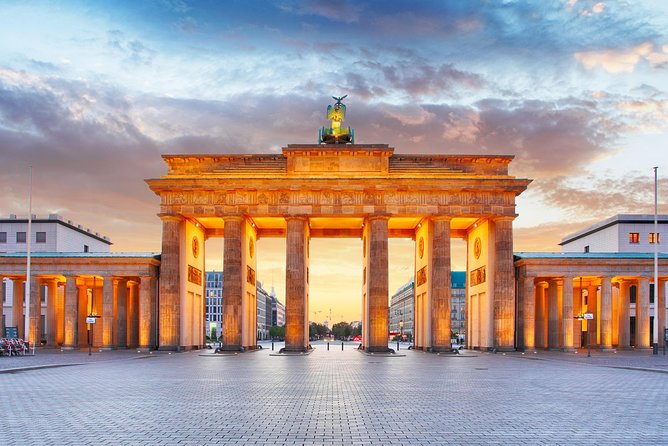 Berlin Night Tours By Locals: Private & Personalized, See the City Unscripted - The hosts: how conversation turns a tour into a better night