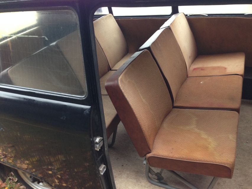 Berlin: Private 2-Hour Sightseeing Tour in Classic GDR Van - Where you meet: Beim Fahrzeug (and how not to waste time)
