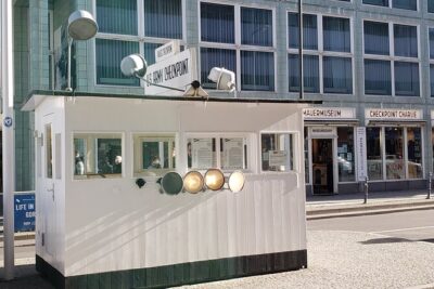 Berlin Private Custom Tour in a Minivan, East and West - Price and value: what $538.17 per person buys you